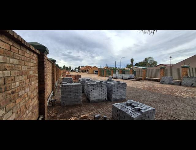 6,800M² BUSINESS FOR SALE IN ANZAC